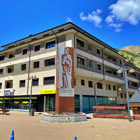 Areny, Canillo Centro, En Frente Del Telecabina De Grandvalira Exteriér fotografie