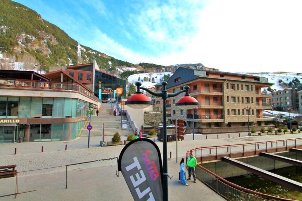 Areny, Canillo Centro, En Frente Del Telecabina De Grandvalira Exteriér fotografie
